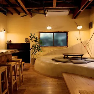 Onsen Tent האקונה
